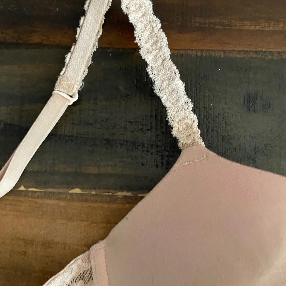 EUC Victoria’s Secret Pink Padded Bra - Picture 10 of 12